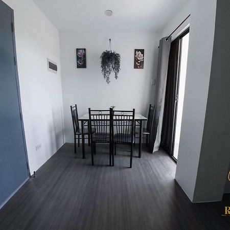 Cj Apartments Olongapo Esterno foto