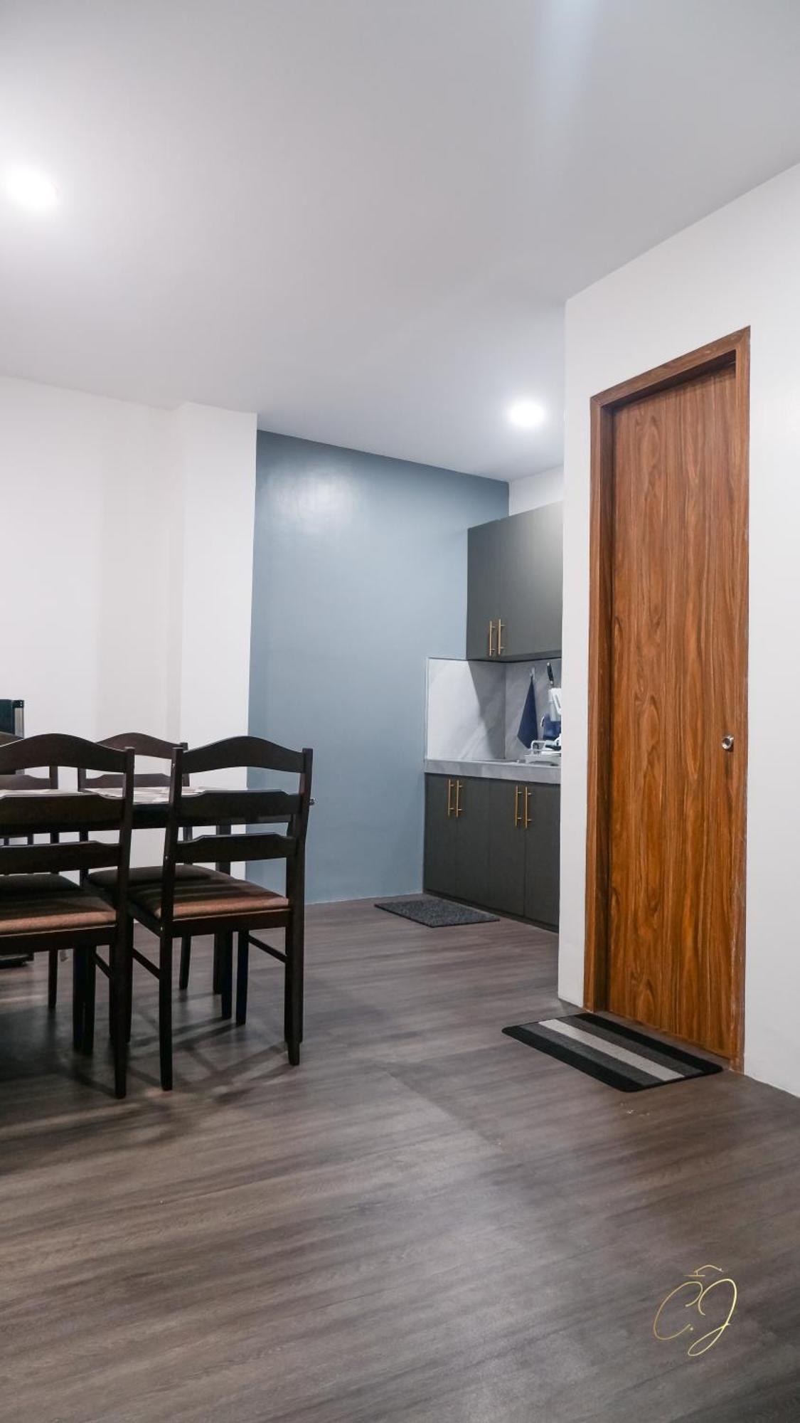 Cj Apartments Olongapo Esterno foto